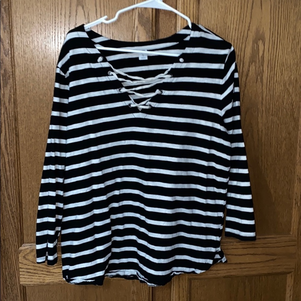 OLD NAVY SHIRT